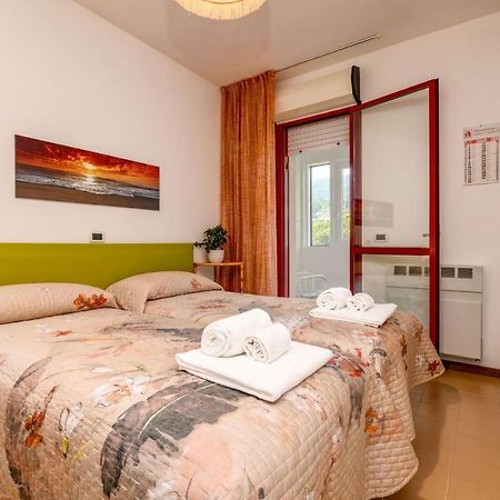 Civic 55 Villa Toscolano Maderno Eksteriør billede